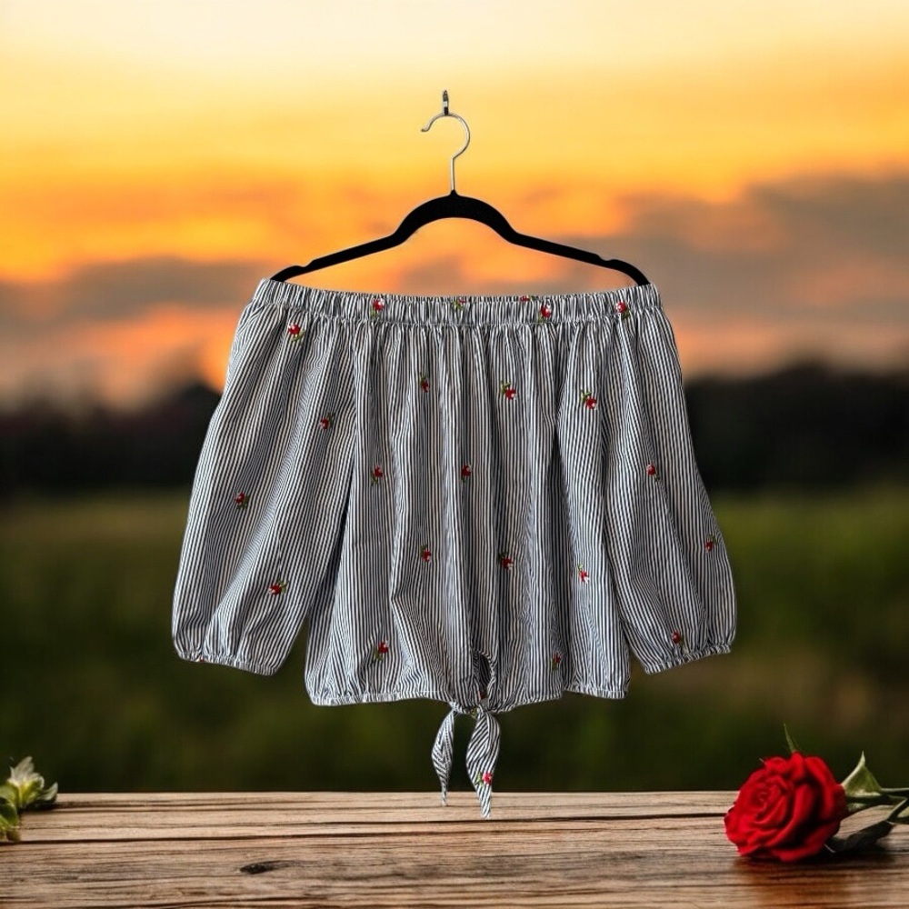 Kontrol Black & White Striped On-Off Shoulder Top w/Red Embroidered Flowers